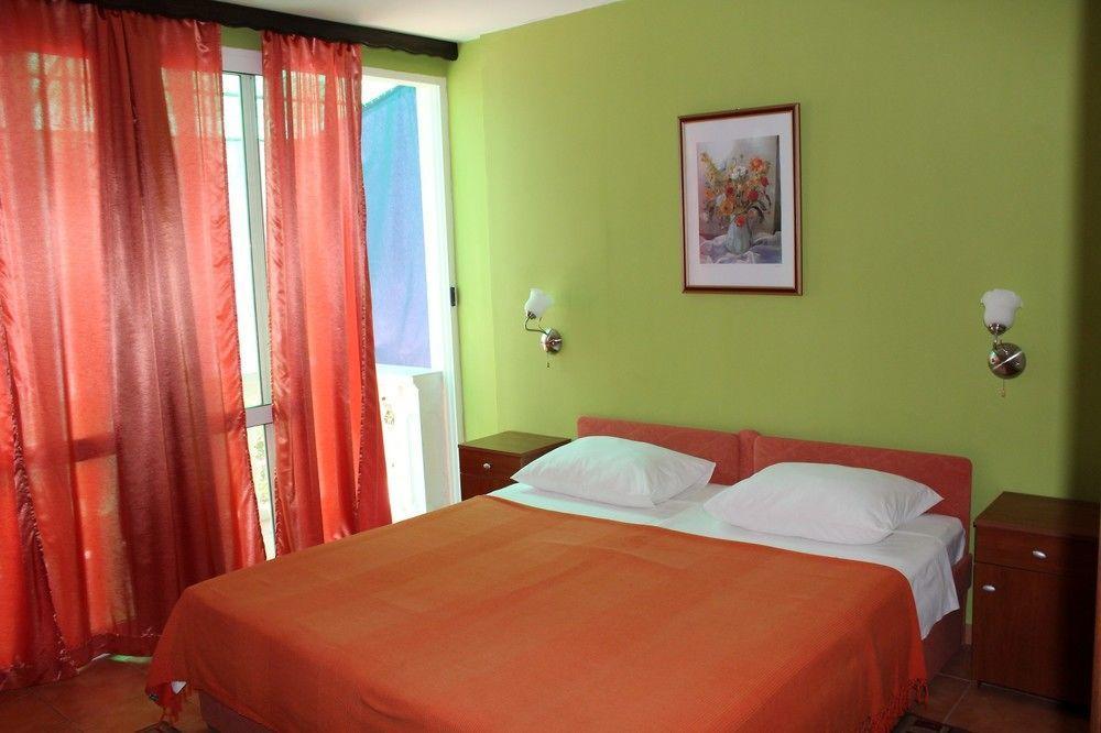 Villa Vilma Sukosan Ngoại thất bức ảnh