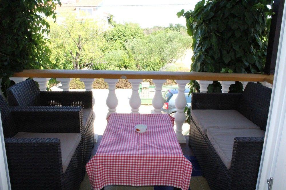 Villa Vilma Sukosan Ngoại thất bức ảnh