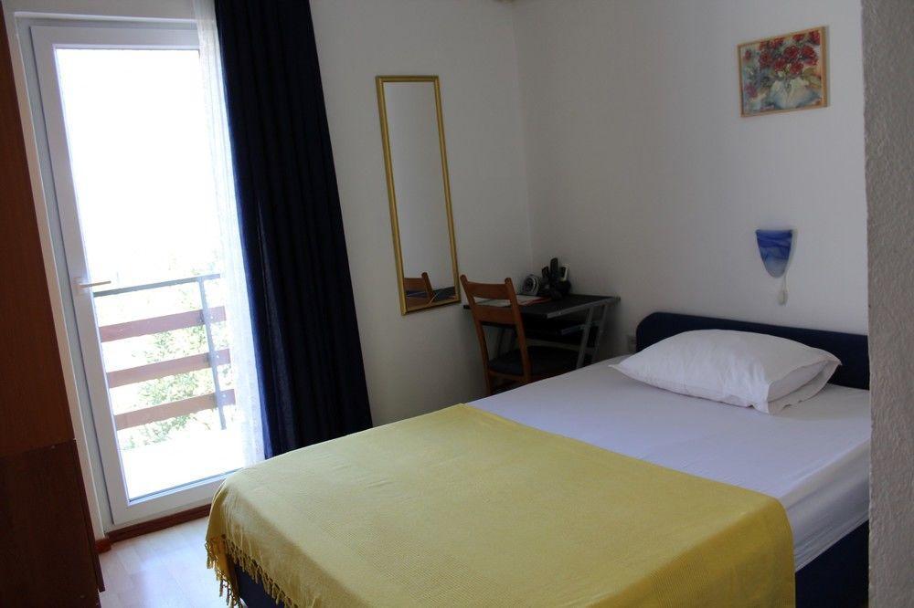 Villa Vilma Sukosan Ngoại thất bức ảnh